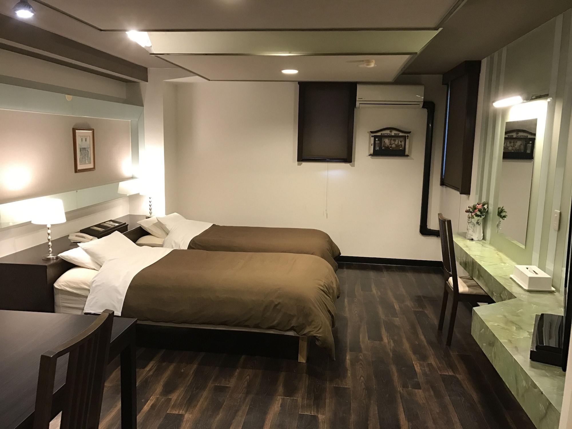 ビジネスインホテルプラザ21大阪京橋 Hotel Ōsaka