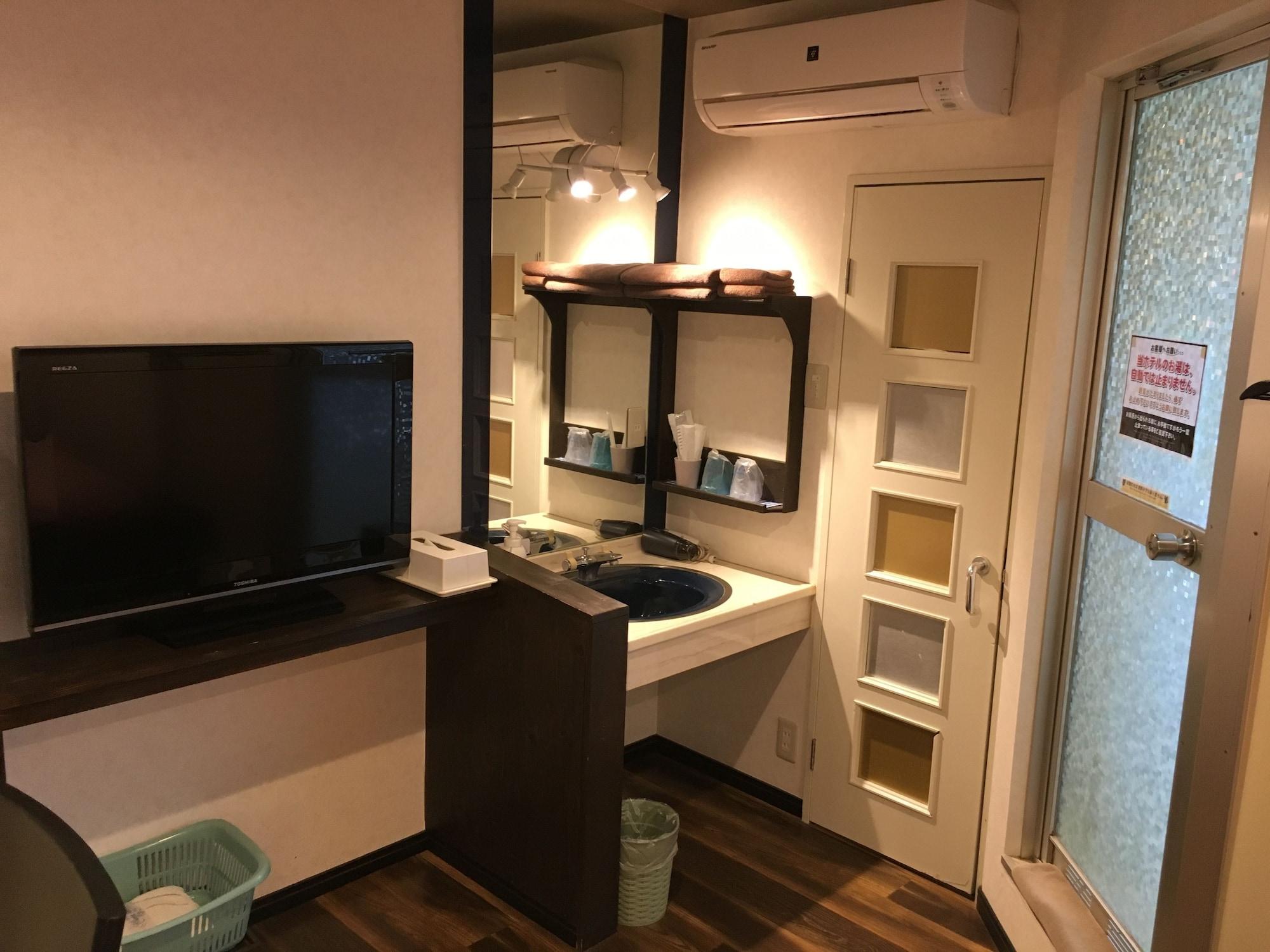 Hotel ビジネスインホテルプラザ21大阪京橋 3*